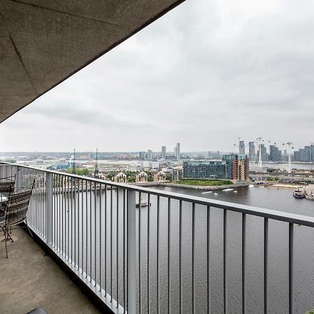 Premium Excel 3 & 2 Bedrooms 런던 외부 사진